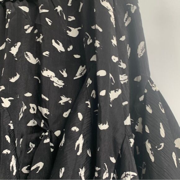 Fourteen and 9th Size Small Black and Beige Pull On Flouncy Mini Skort - Picture 6 of 9